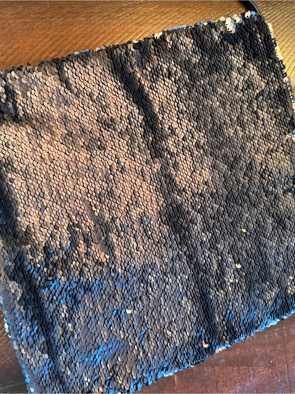 Stella & Dot Reversible Sequin Fold-Over Clutch in Silver and Black - Picture 4 of 5